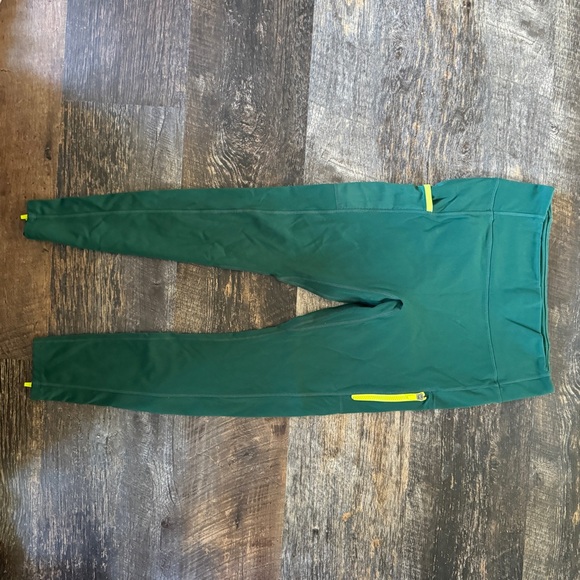 Fabletics | Trinity High-Waisted Utility Legging | Rainforest/Citron | Size XL - Picture 2 of 10